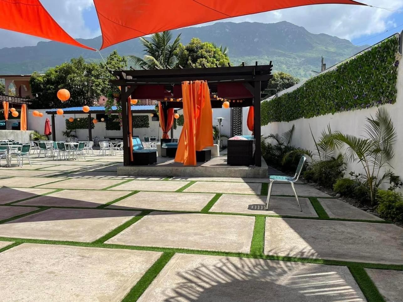 Three Kings Hotel Vertieres Exterior foto